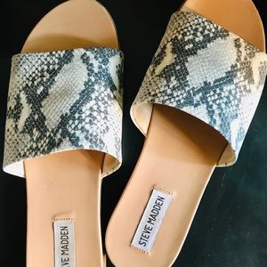 Steve Madden snakeskin slides 9.5 women’s